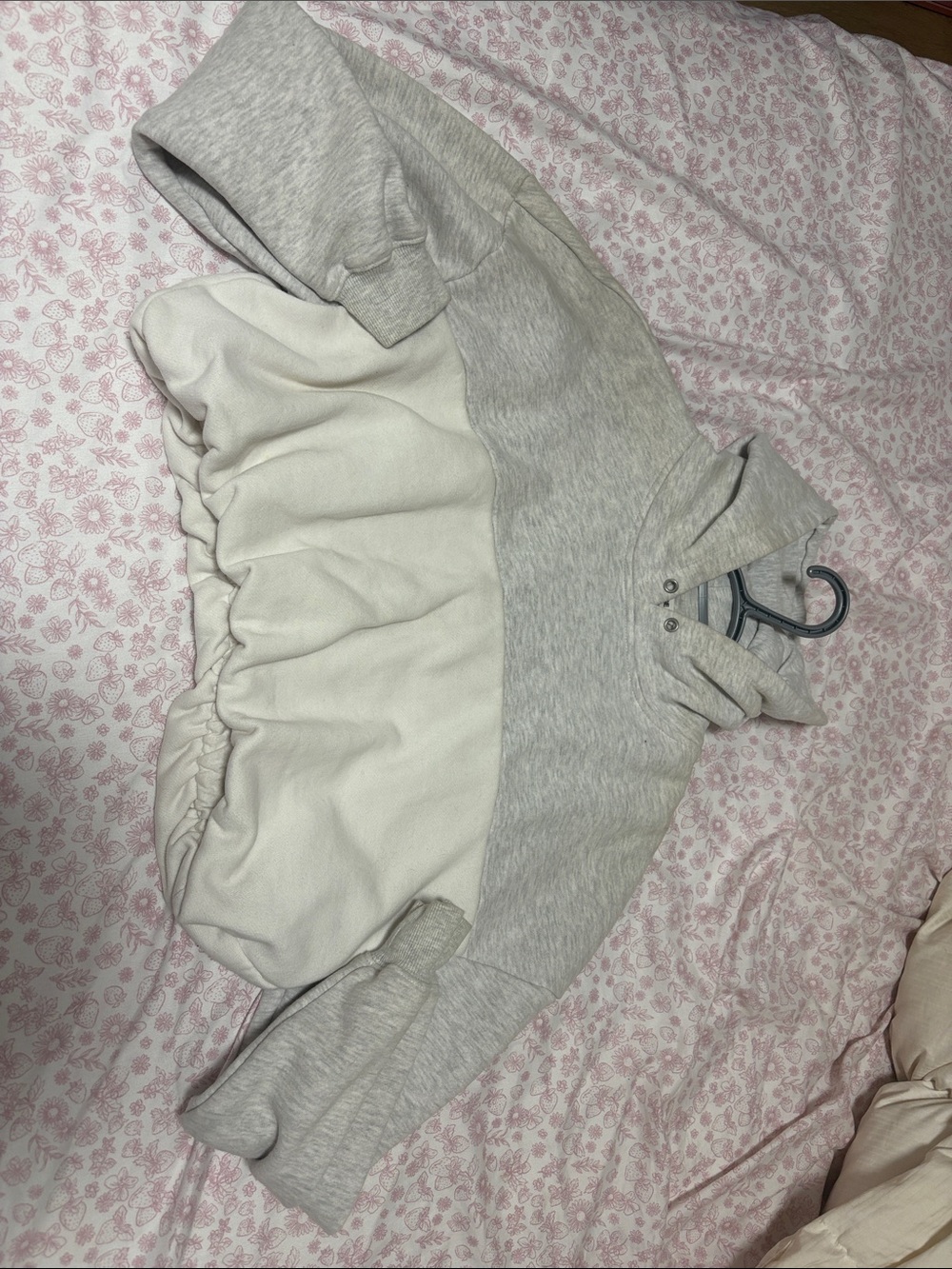 Garage Two-Tone Gray & Cream Cropped Hoodie